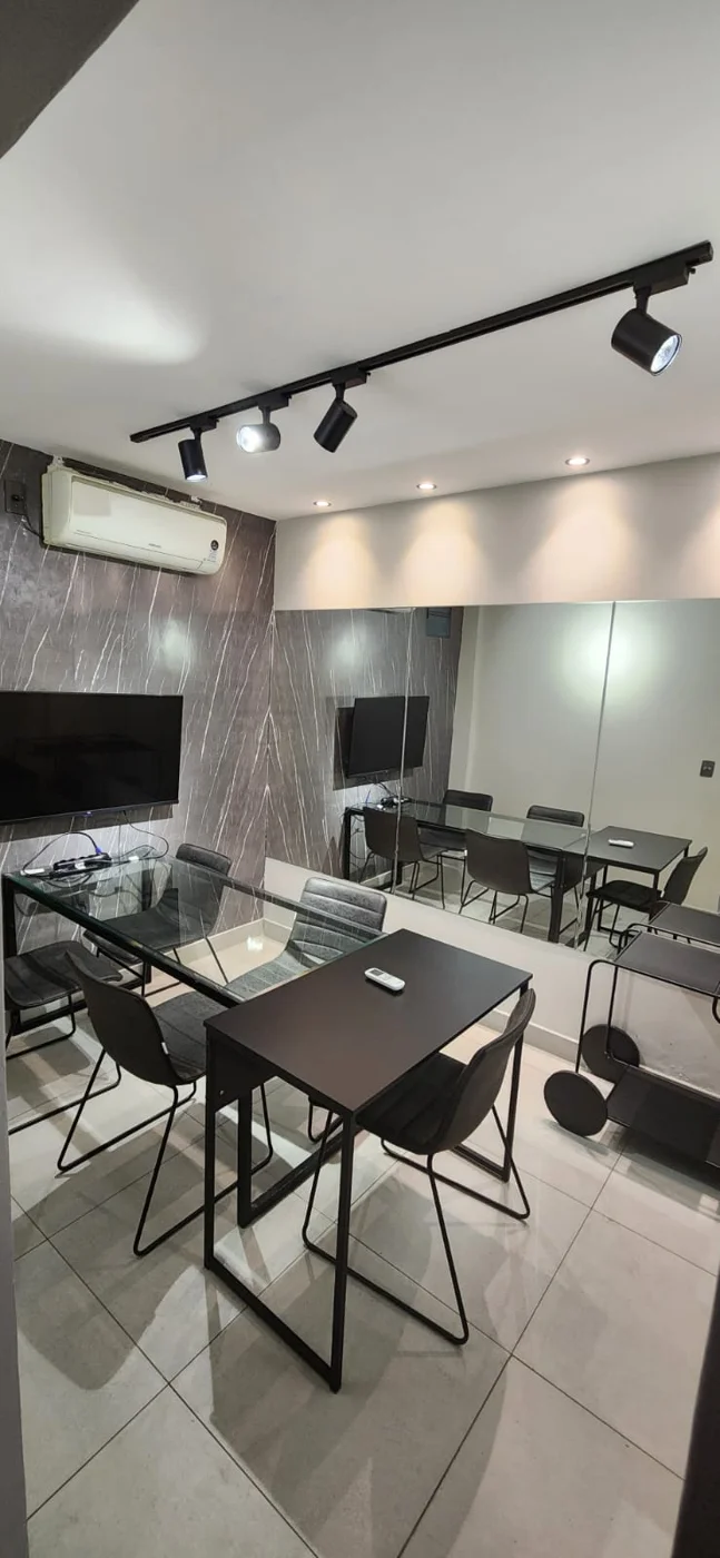 Espaço real do Clubjob — Salas de reunião
